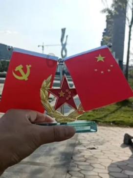 李仪：明朝前中期官员，居官廉谨，边人素德之